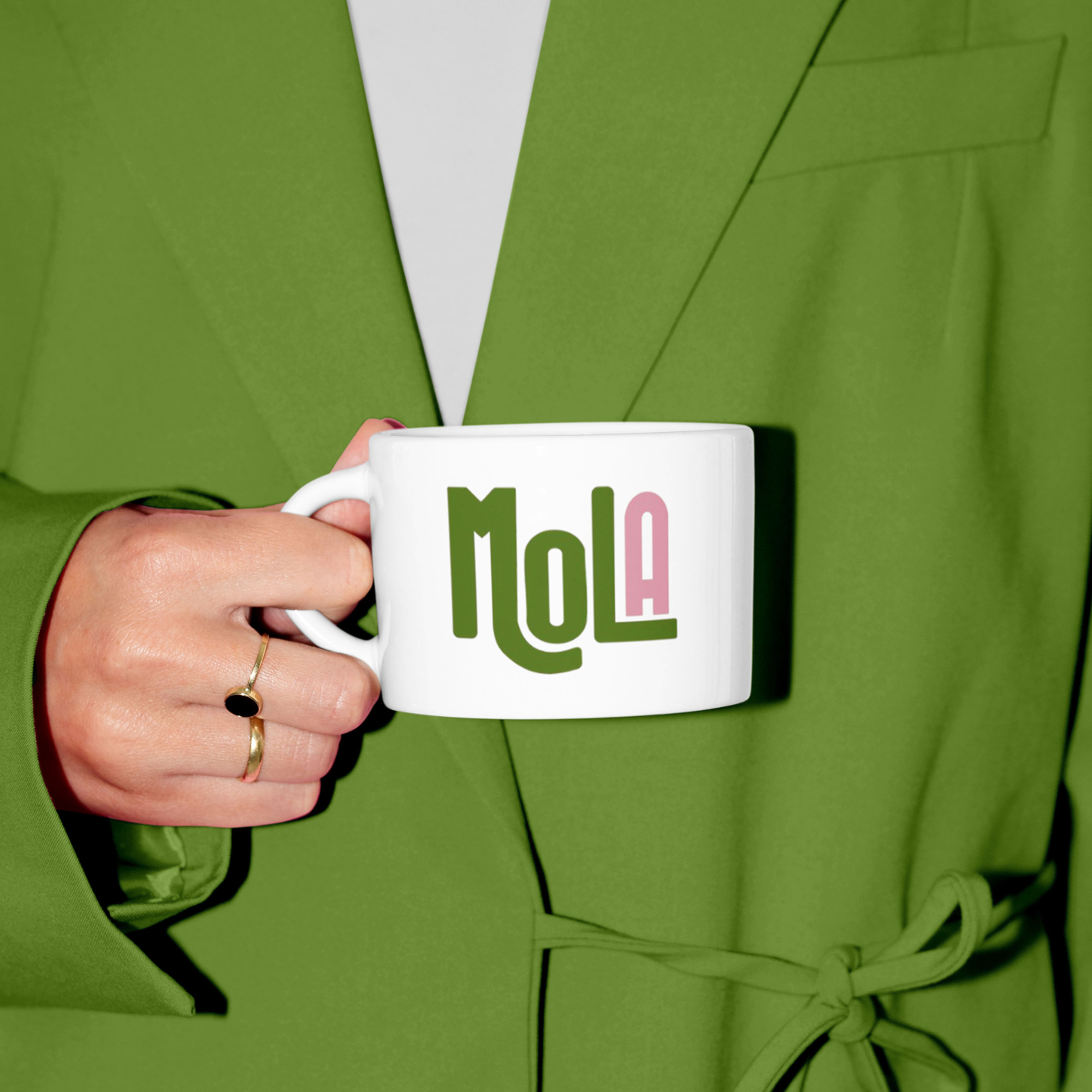 Morgane avec mug MoLA